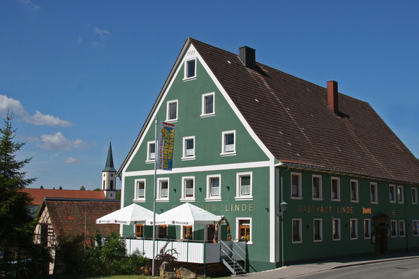 Blick auf den Gasthof Linde  Gasthof Linde